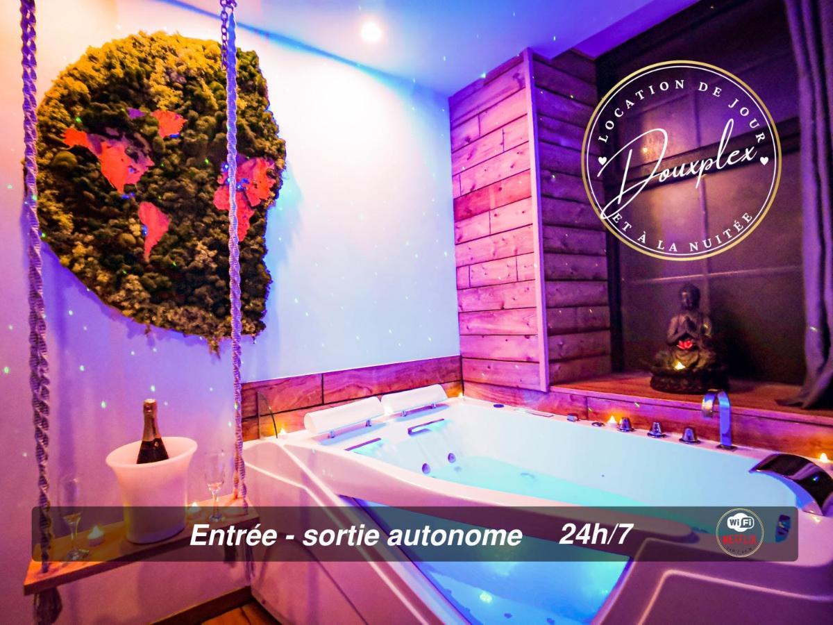 Eden Spa Et Cinema บรี-กงต์-โรแบร์ ภายนอก รูปภาพ