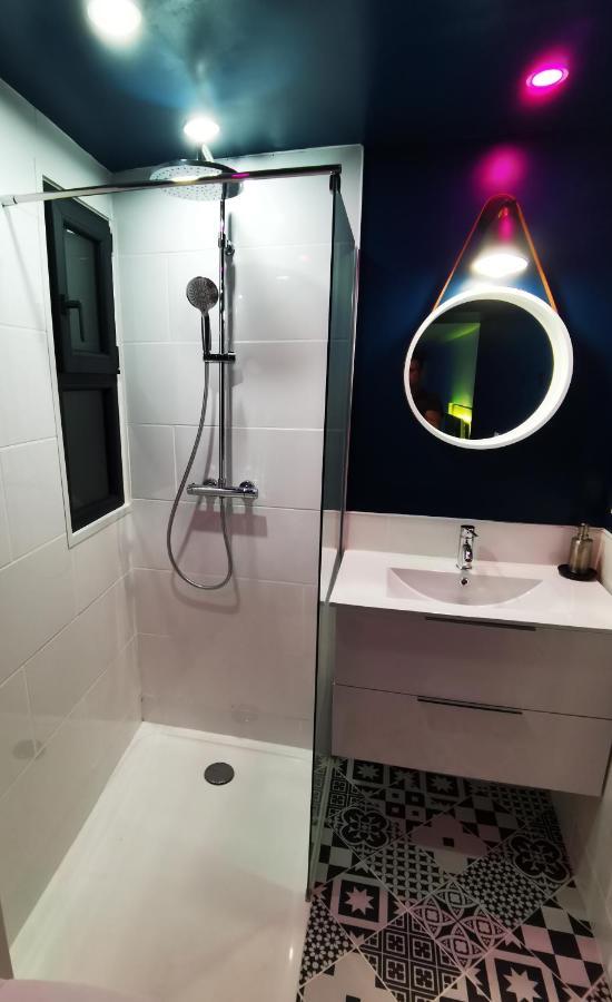 Eden Spa Et Cinema บรี-กงต์-โรแบร์ ภายนอก รูปภาพ